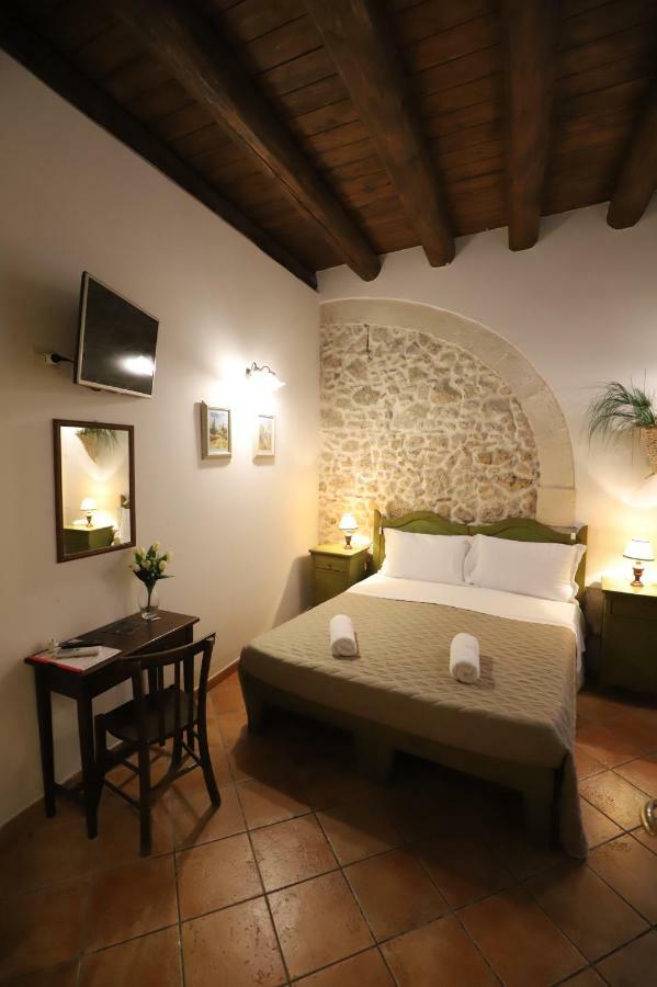 Italiana Resort Magnolia Szirakúza Kültér fotó